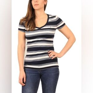 Tommy Hilfiger Stripe V-Neck Favorite T-Shirt Navy Blue Gray White Size Medium
